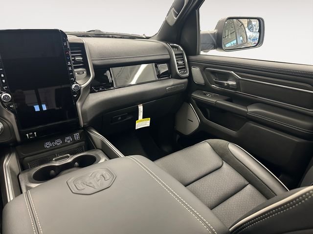 New 2026 Serrano-Green Metallic Exterior Paint RAM Laramie image 11