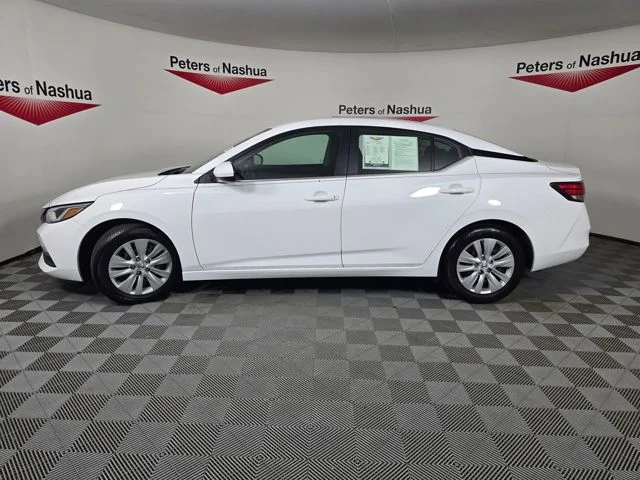 Used 2023 White Nissan S image 10
