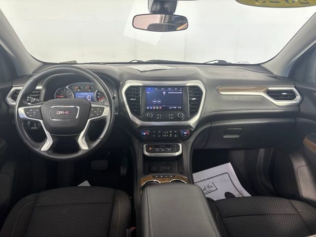 Used 2023 Light Stone Metallic GMC SLE image 24