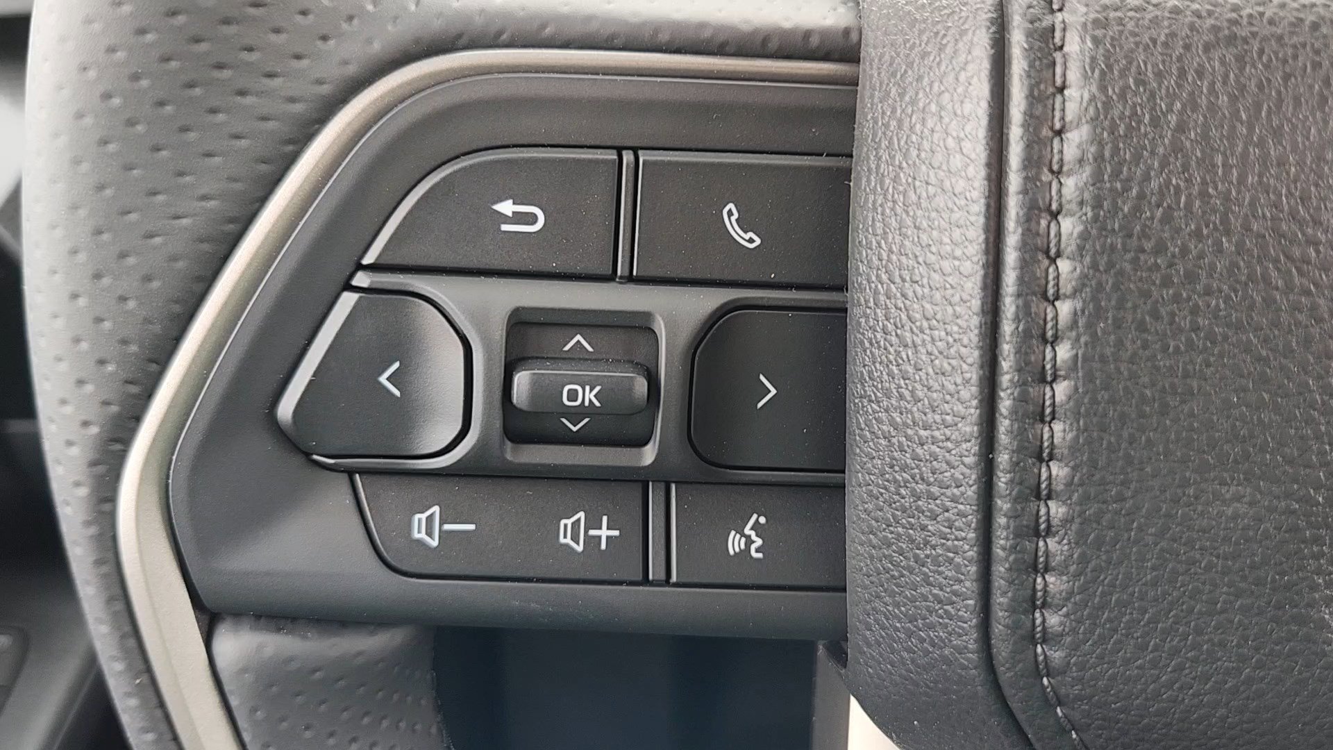 2026 Toyota 4Runner Limited - Photo 12
