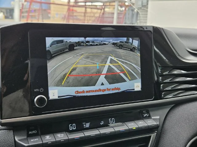 Used 2025 Ice Toyota LE image 14