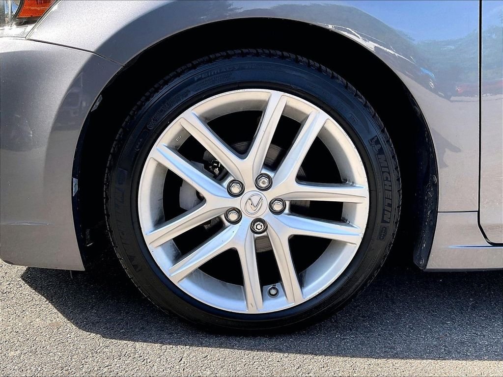 Used 2016 Gray Lexus 200h image 21