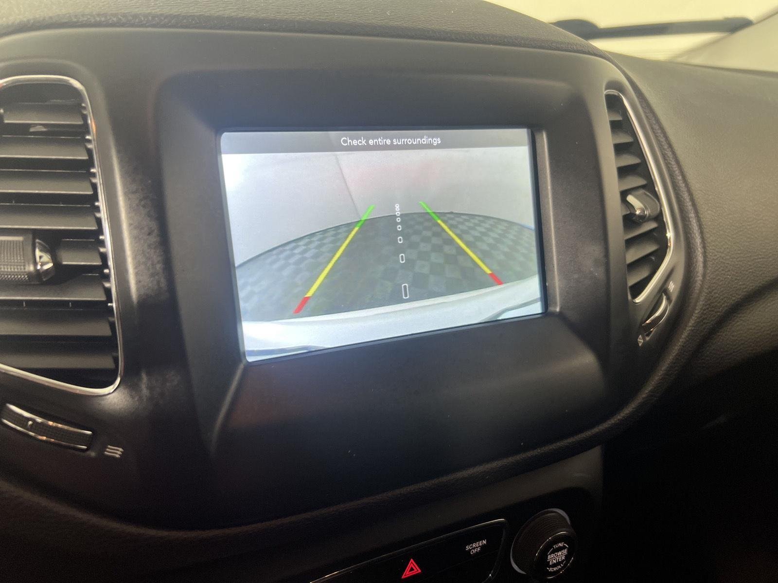 Used 2020 White Clearcoat Jeep Latitude image 16