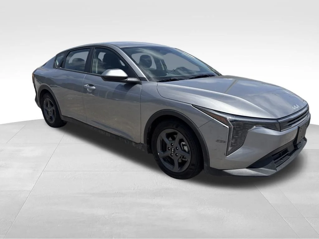 Used 2025 Gray Kia LXS image 12