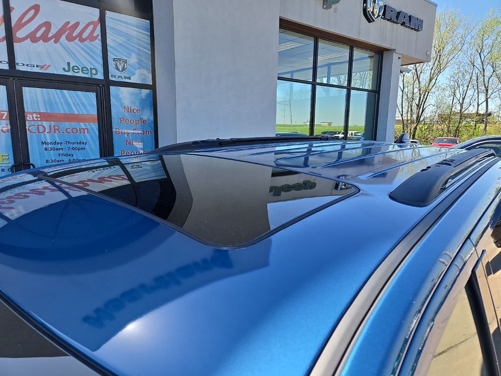 Used 2024 Blue Dodge R/T image 19