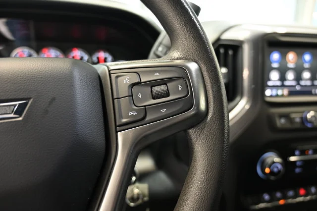 Used 2022 SHADOW GRAY METALLIC Chevrolet Custom Trail Boss image 22
