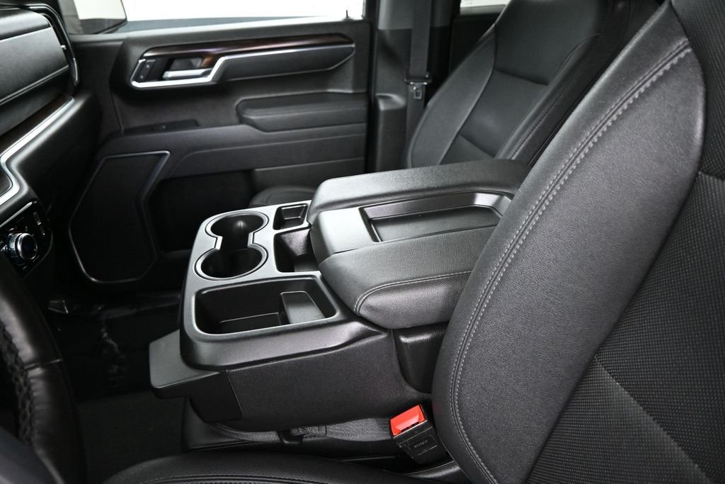 Used 2025 Silver GMC SLT image 10