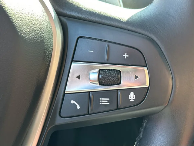 2023 BMW 3 Series 330i - Photo 29