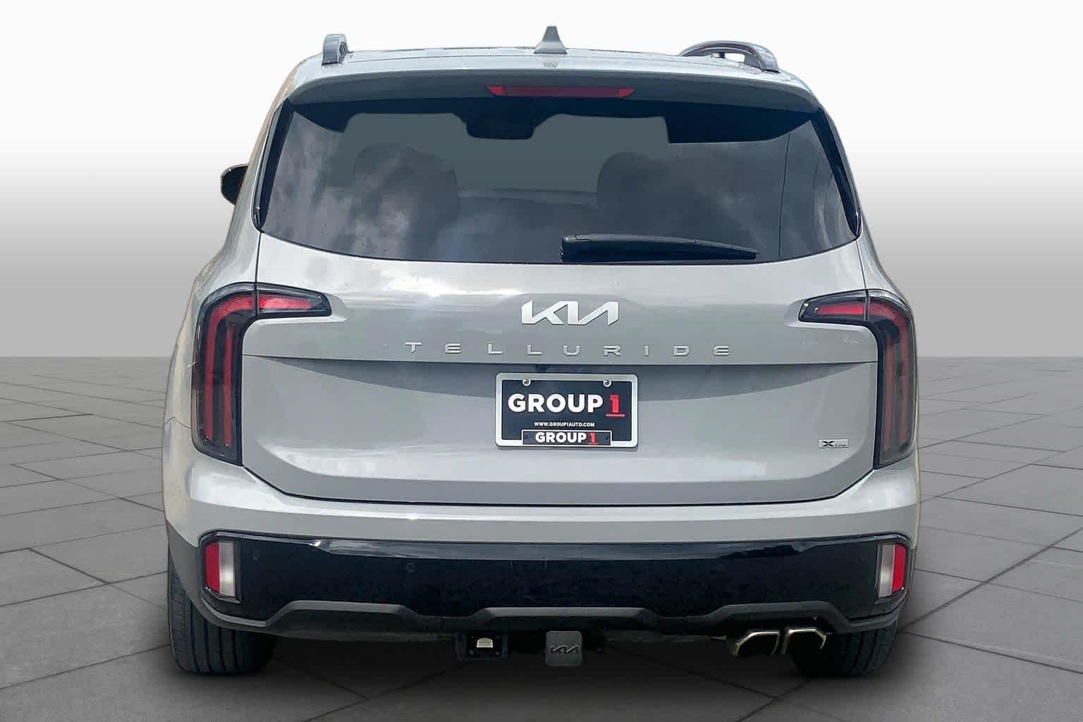 Certified Used 2024 Wolf Gray Kia SX X-Line image 5
