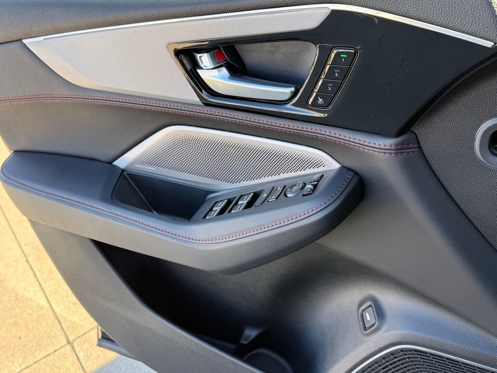 2026 Acura MDX A-Spec Package - Photo 32