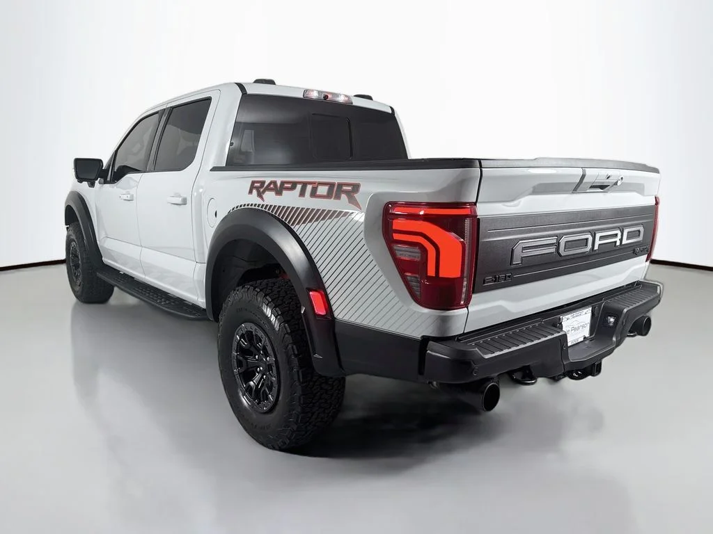 Used 2026 Avalanche Ford Raptor image 3