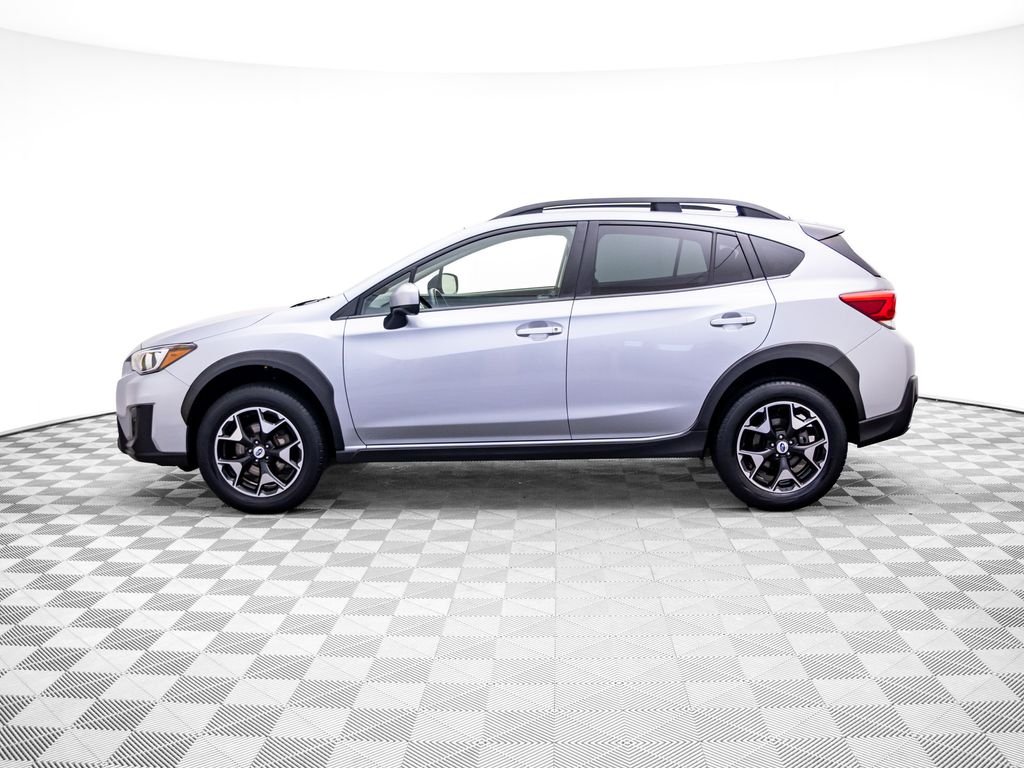 Used 2018 Ice Silver Metallic Subaru 2.0i Premium image 2
