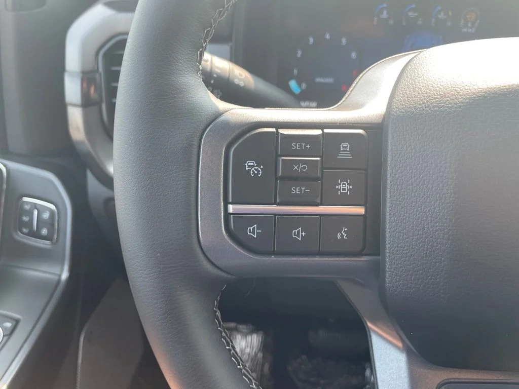New 2026 Star White Metallic Tri-Coat Ford Lariat® image 16