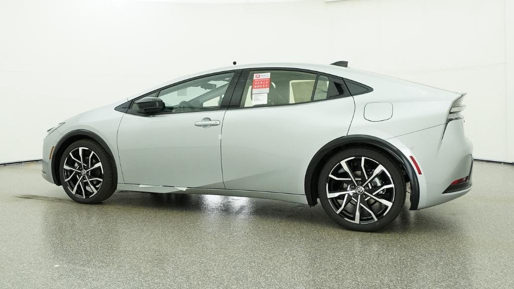 New 2026 Cutting Edge Toyota XSE Premium image 30