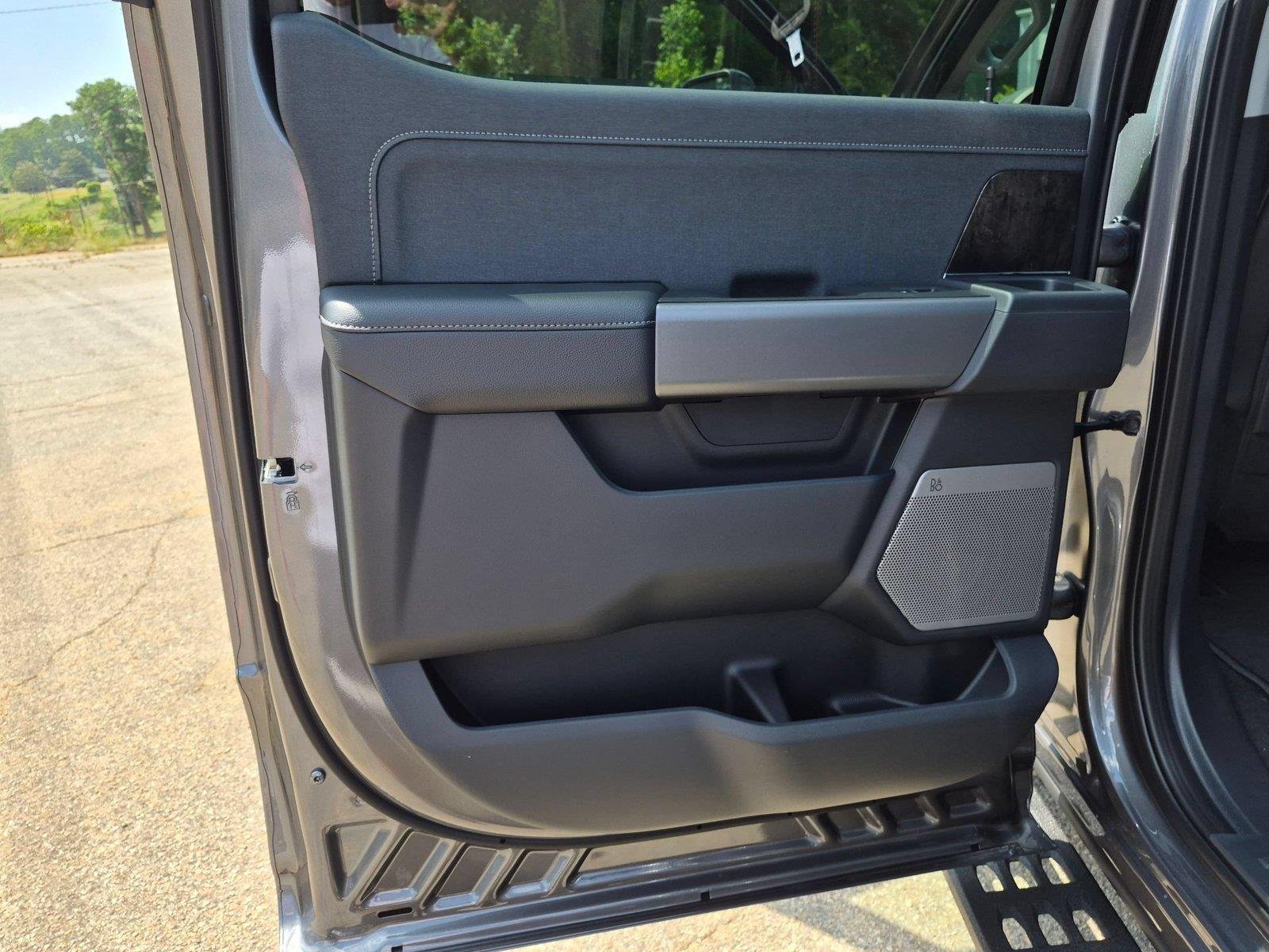 New 2026 Carbonized Gray Metallic Ford F-250® Lariat® image 24