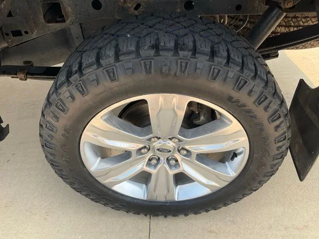 Used 2018 Black Ford Platinum image 31