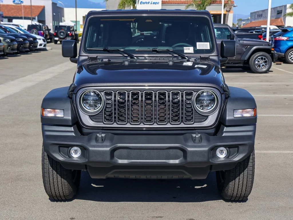 New 2026 Granite Crystal Metallic Clear-Coat Exterior Paint Jeep Sport S image 9