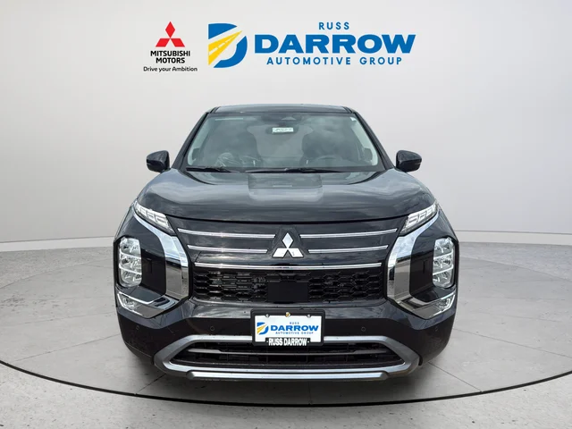 New 2026 Black Mitsubishi SE image 8