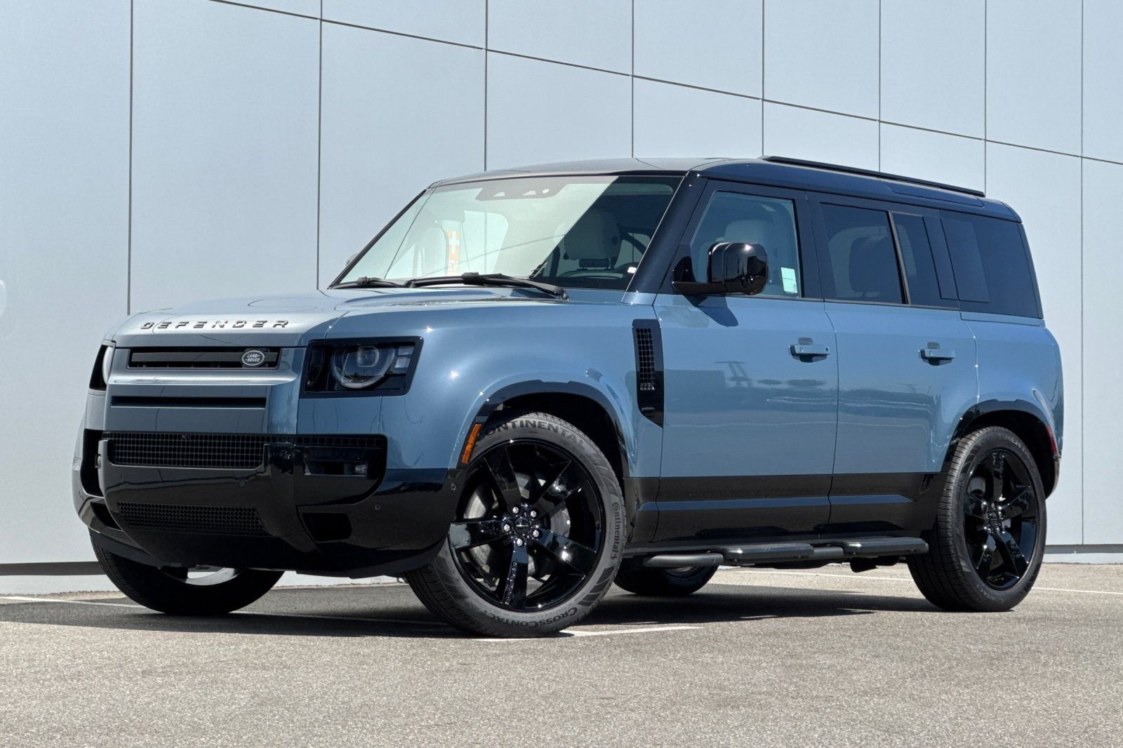 2026 Land Rover Defender
