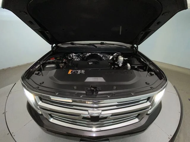 Used 2018 Gray Chevrolet Premier image 27