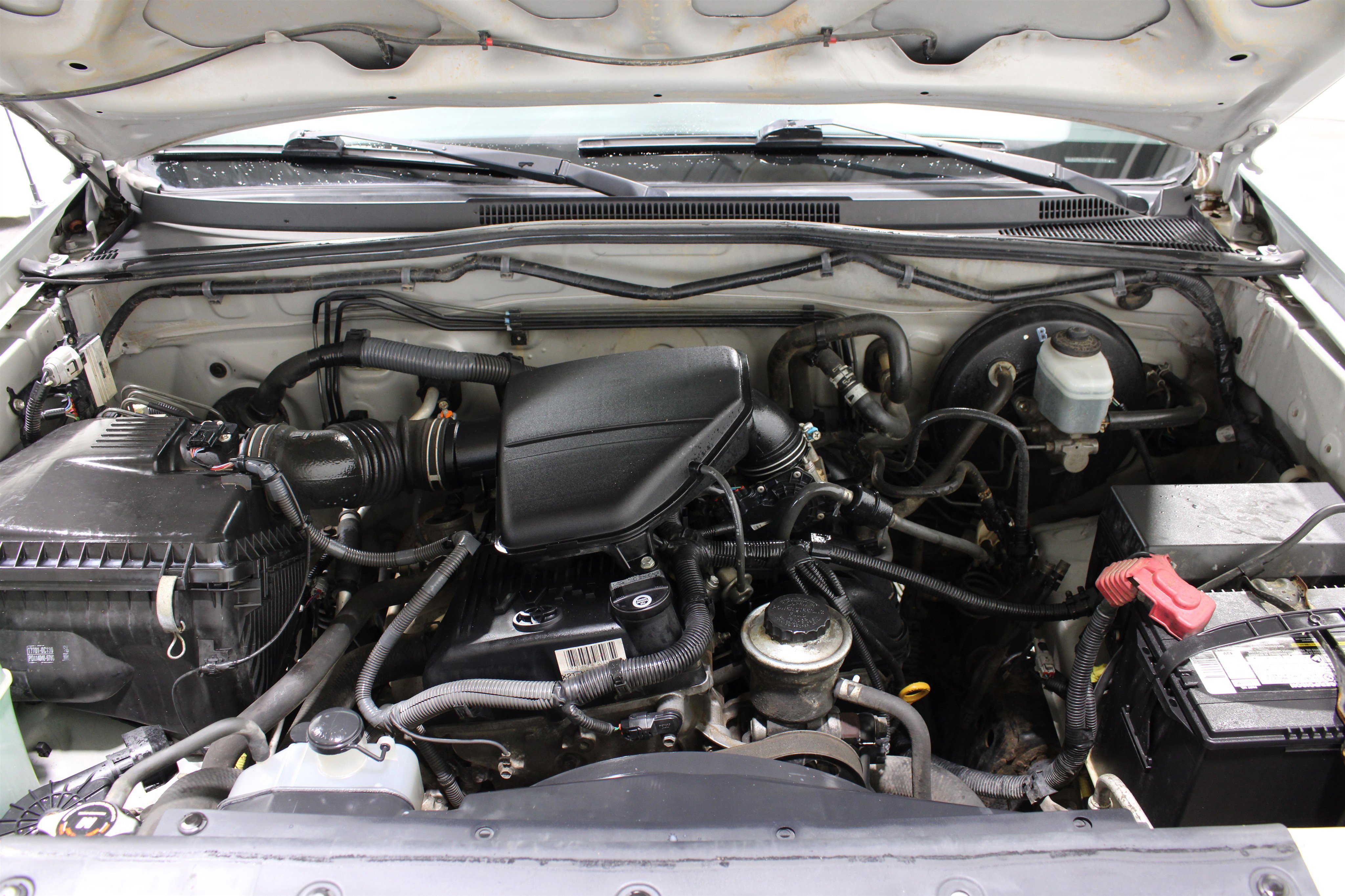 Used 2007  Toyota Base image 30