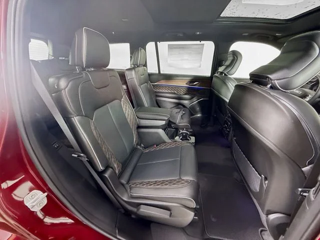 Used 2025 Red Jeep Summit image 29