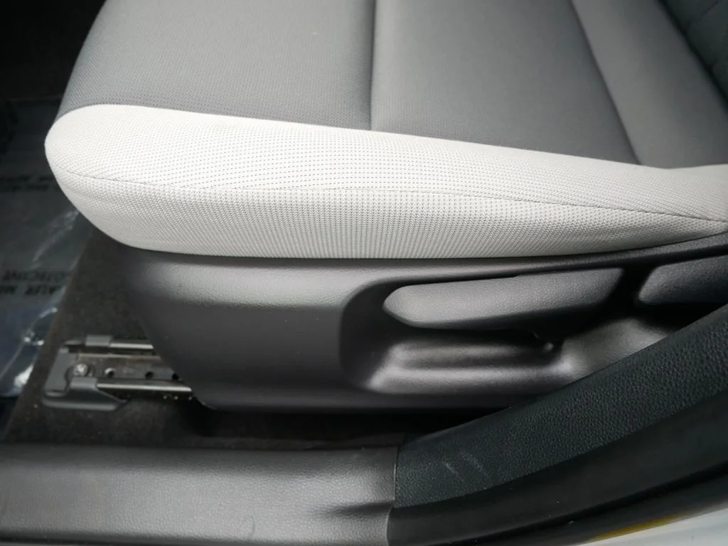 Certified Used 2025 Silver Toyota LE image 15