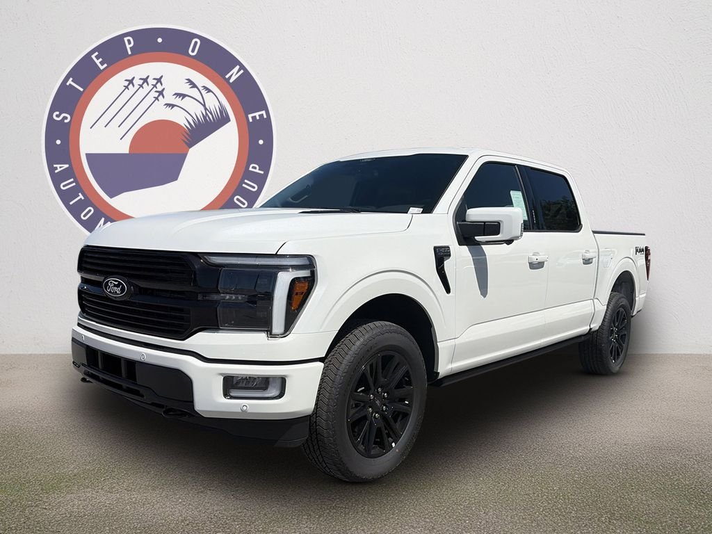 New 2026 Star White Metallic Tri-Coat Ford Platinum® image 2
