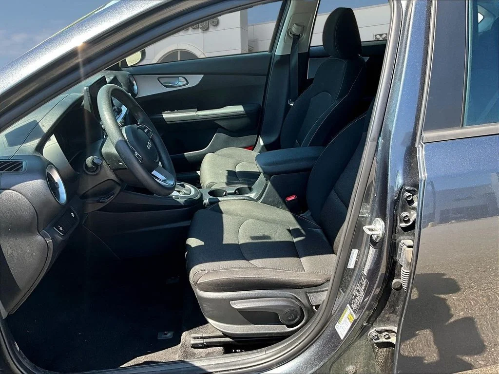Used 2024 Gray Kia LXS image 21