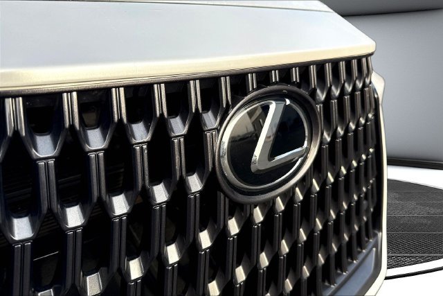 Used 2024 White Lexus 350h Premium image 35