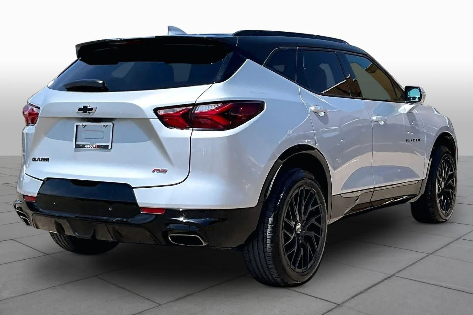 Used 2022 Silver Ice Metallic Chevrolet RS image 13