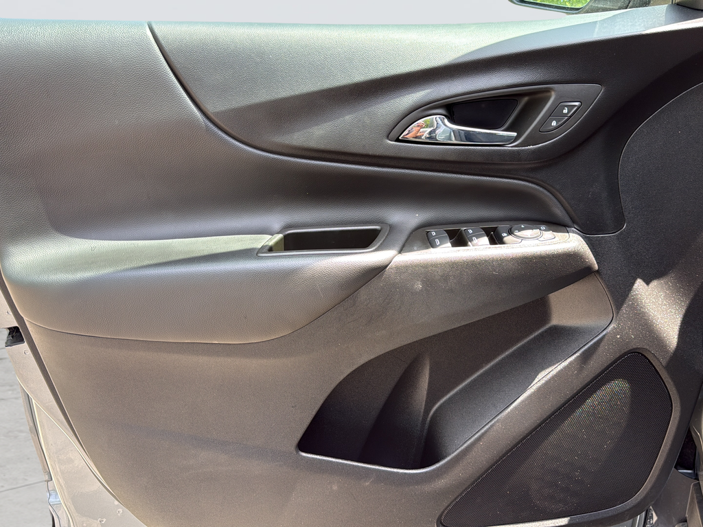 Used 2023 Gray Chevrolet LT image 10