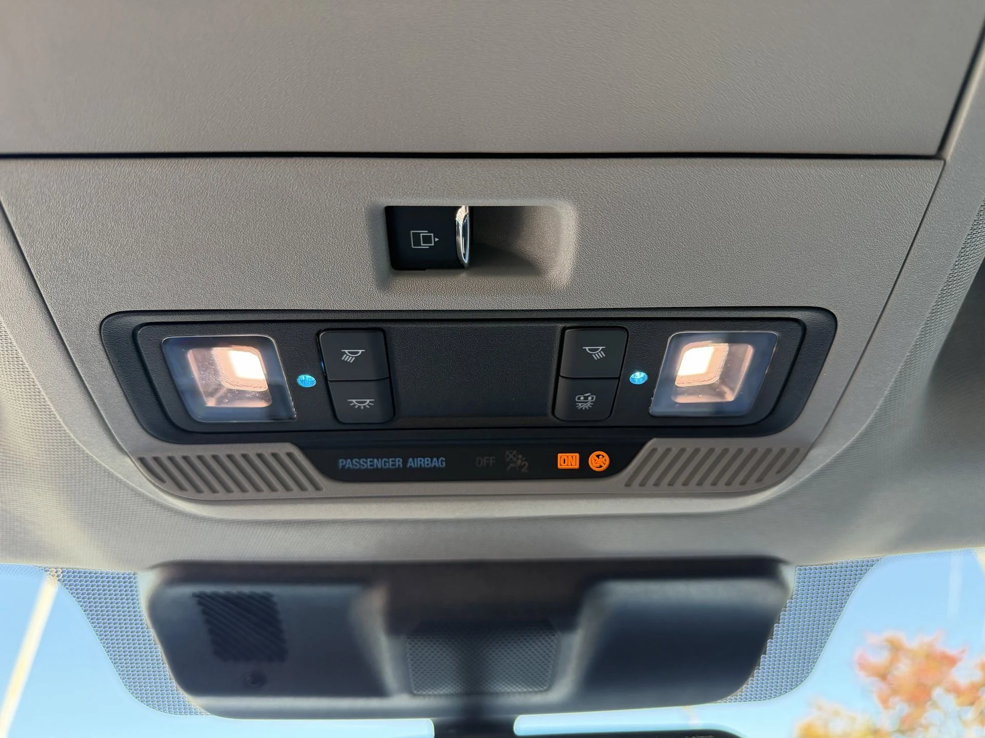 New 2026 Oxford White Ford F-450® XL image 15