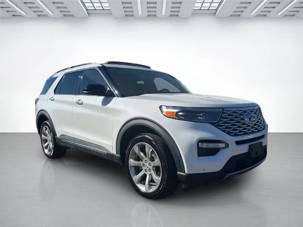 Used 2020 White Ford Platinum image 2