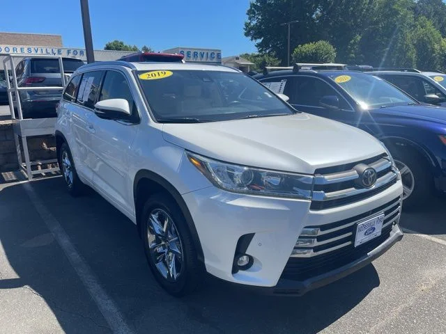 Used 2019 White Toyota Limited Platinum image 3