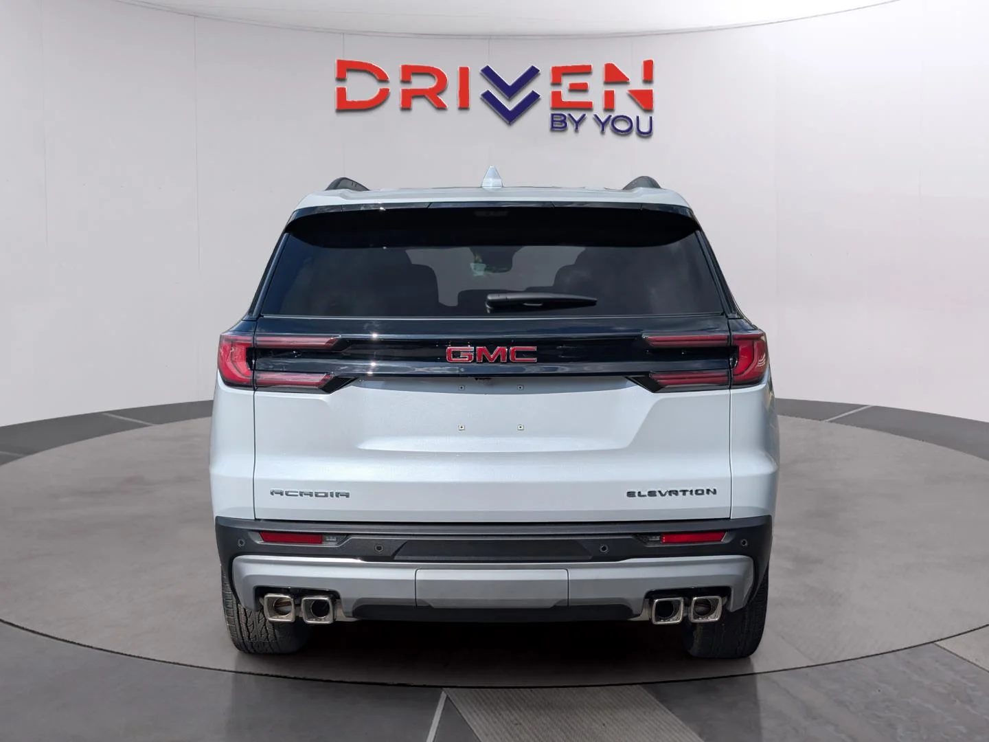 New 2026 Glacier White Tricoat GMC Elevation image 4
