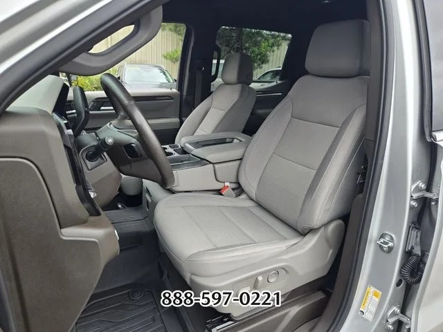Used 2022 Quicksilver Metallic GMC SLE image 11