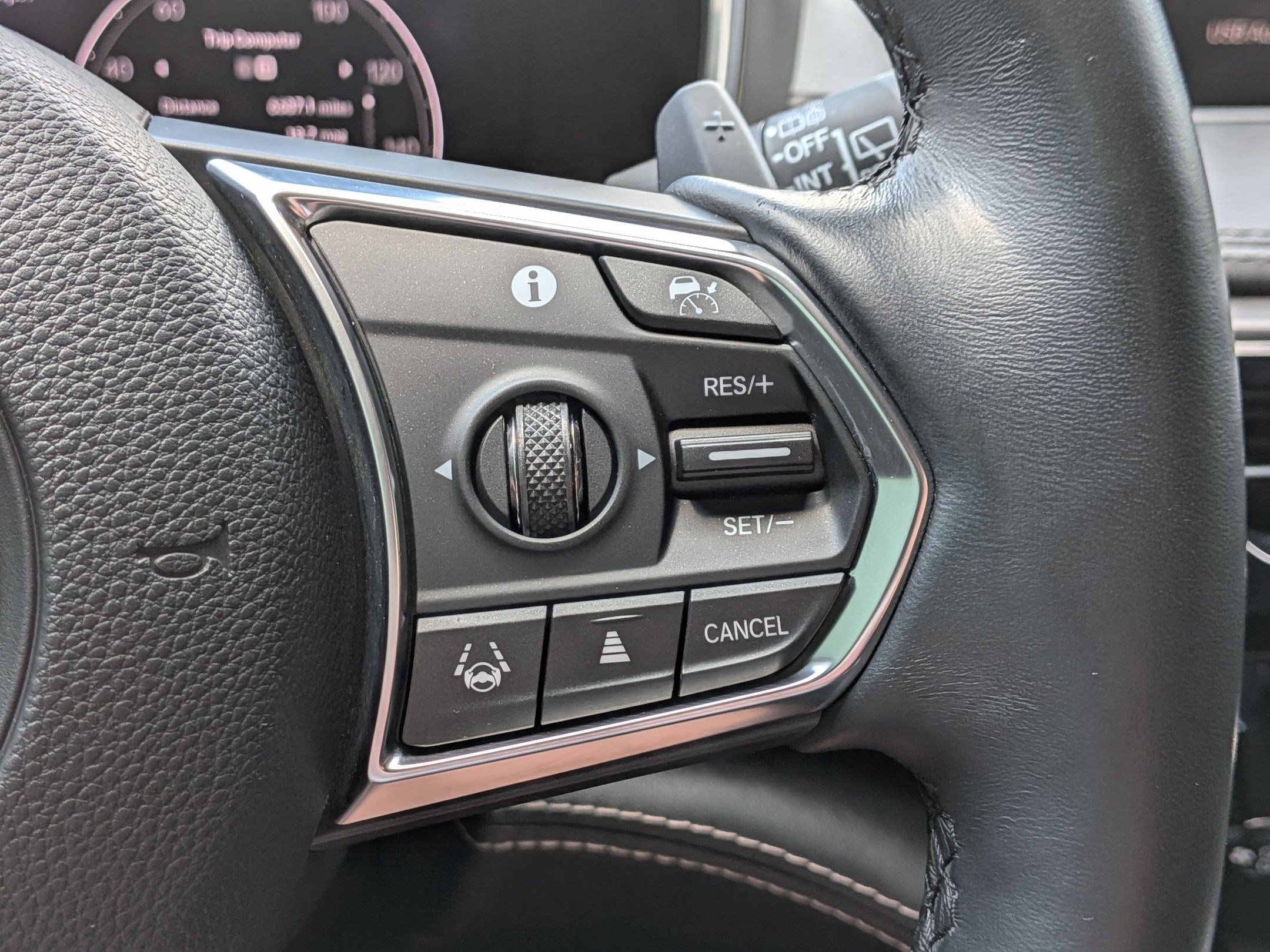 Used 2022 Liquid Carbon Metallic Acura w/Advance Package image 15