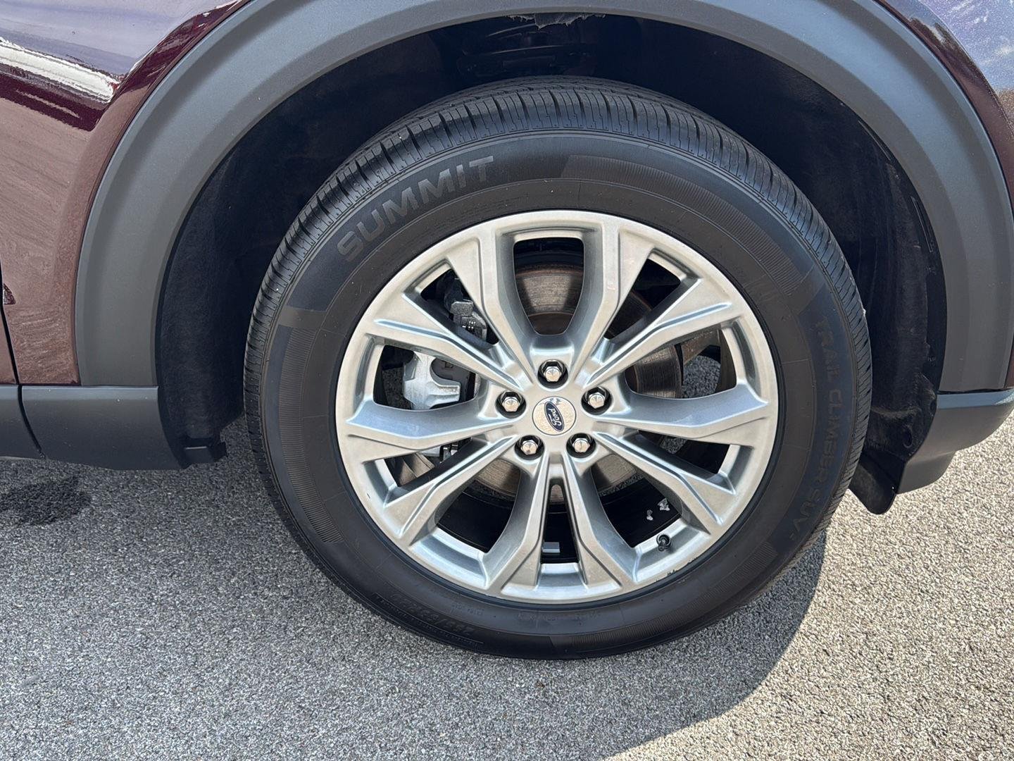 2023 Ford Explorer Limited - Photo 15