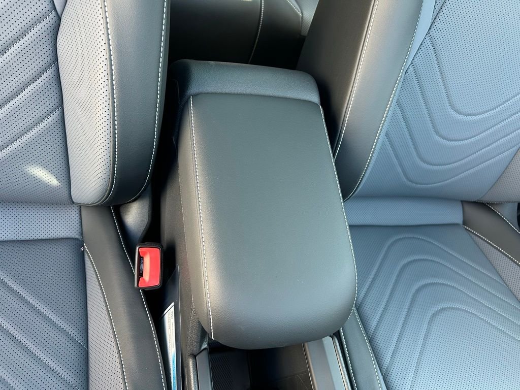 New 2026 White/off-white Volkswagen 2.0T SE R-Line Black image 38