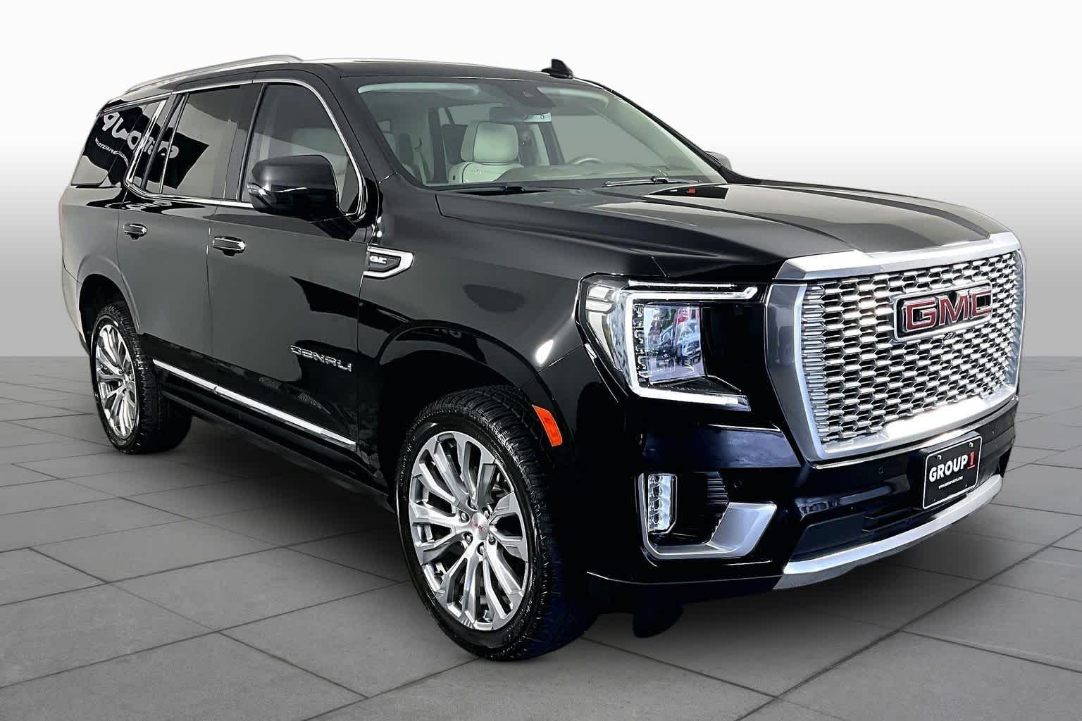 Used 2024 Onyx Black GMC Denali image 3