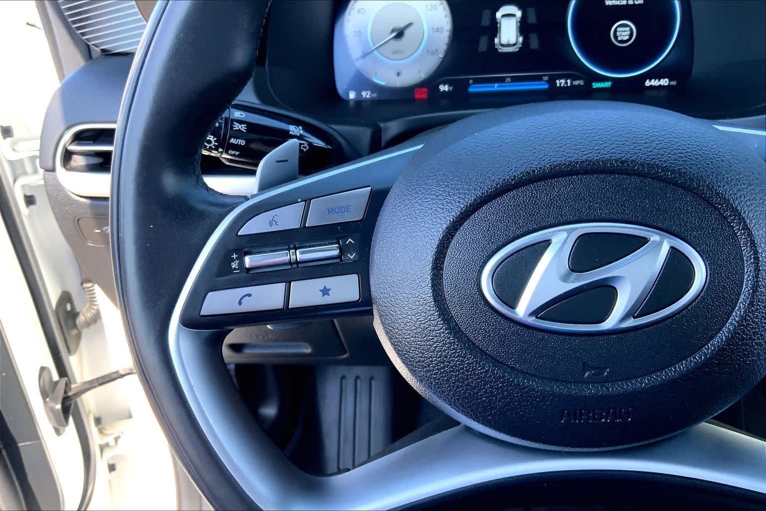 Used 2024 Hyper White Hyundai Calligraphy image 21