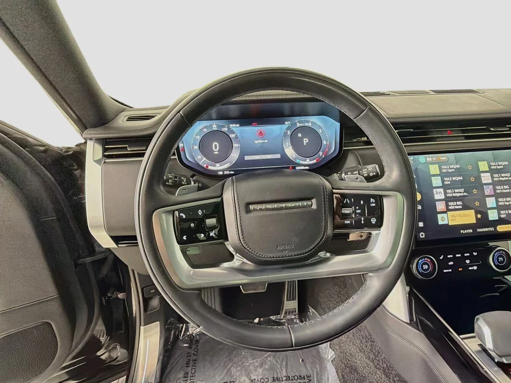 Certified Used 2023 Santorini Black Metallic Land Rover SE image 11