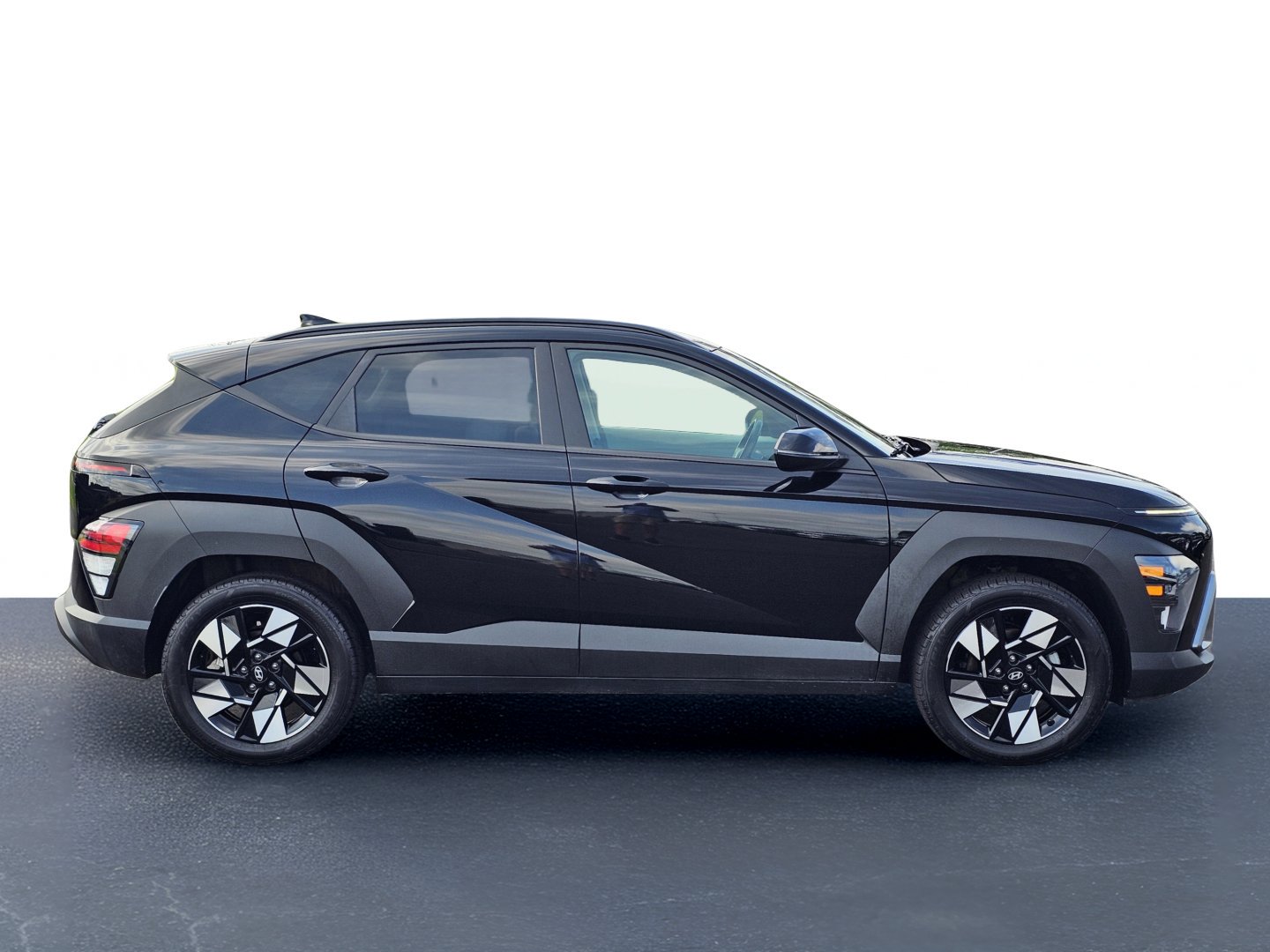 2025 Hyundai Kona SEL - Photo 7