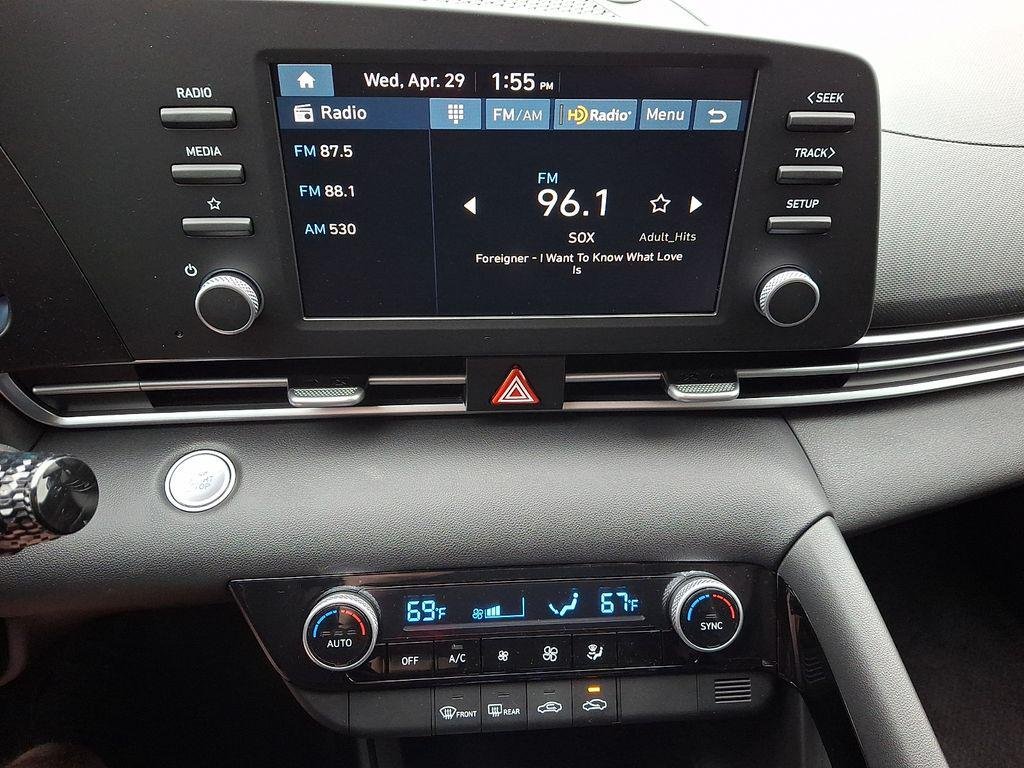 New 2026 Serenity White Pearl Hyundai Blue image 9