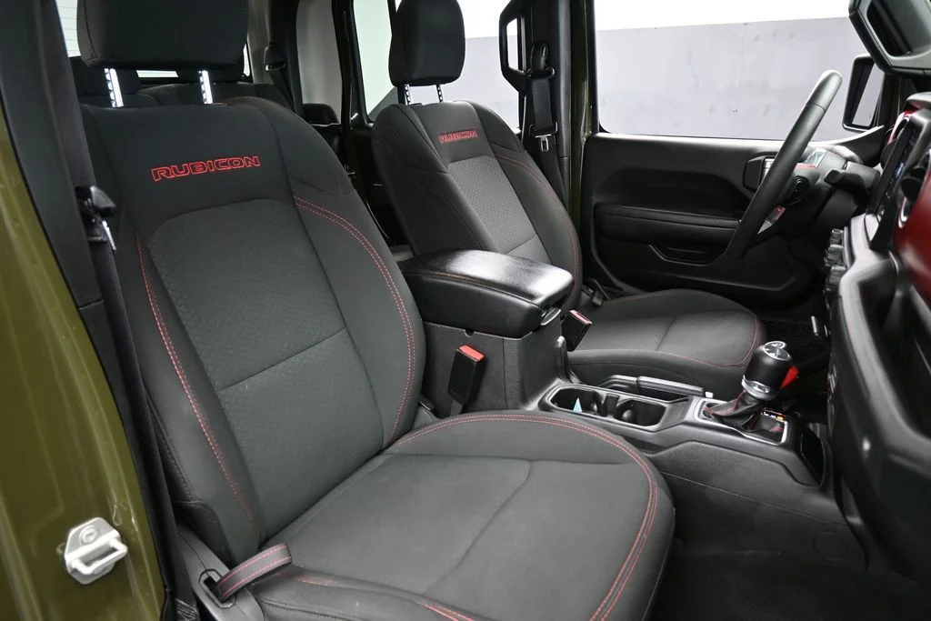 Used 2023 Sarge Green Clearcoat Jeep Rubicon image 44