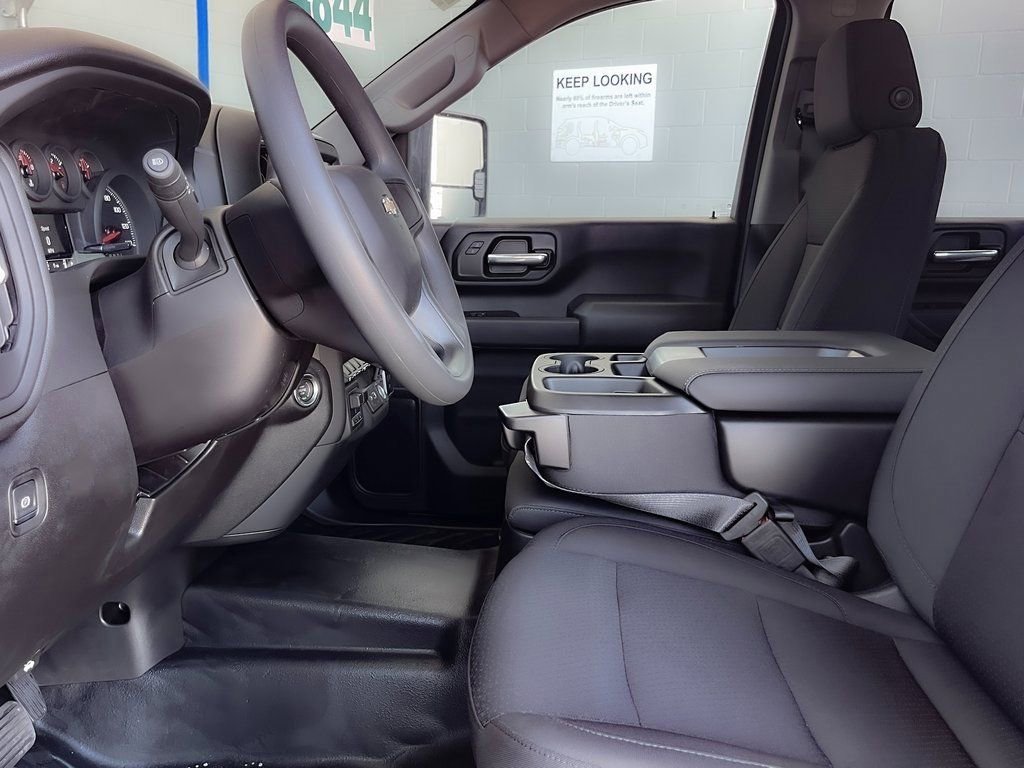2025 Chevrolet Silverado 3500 HD Work Truck - Photo 40