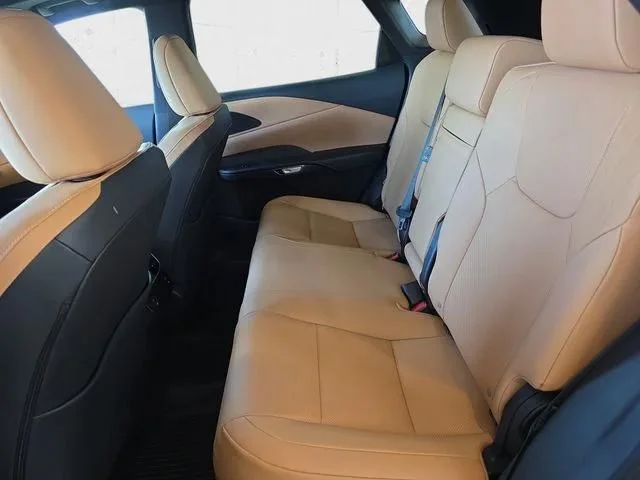 New 2026 Nori Green Pearl Lexus PREMIUM image 21