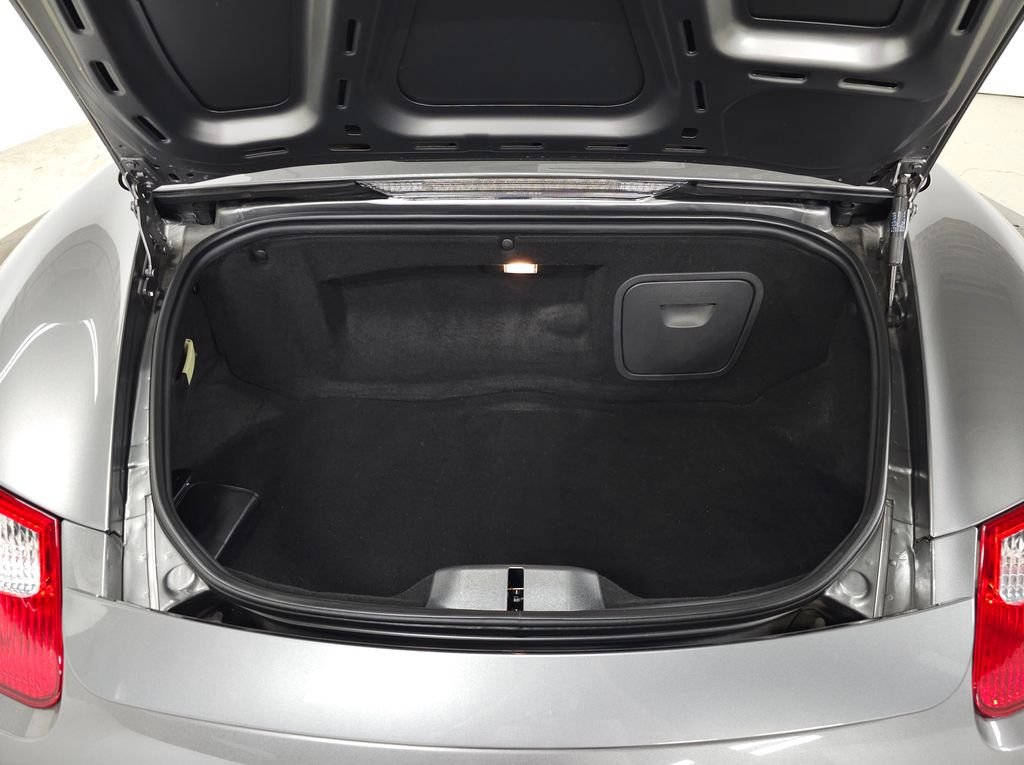 Used 2008 Meteor Gray Metallic Porsche Base image 9
