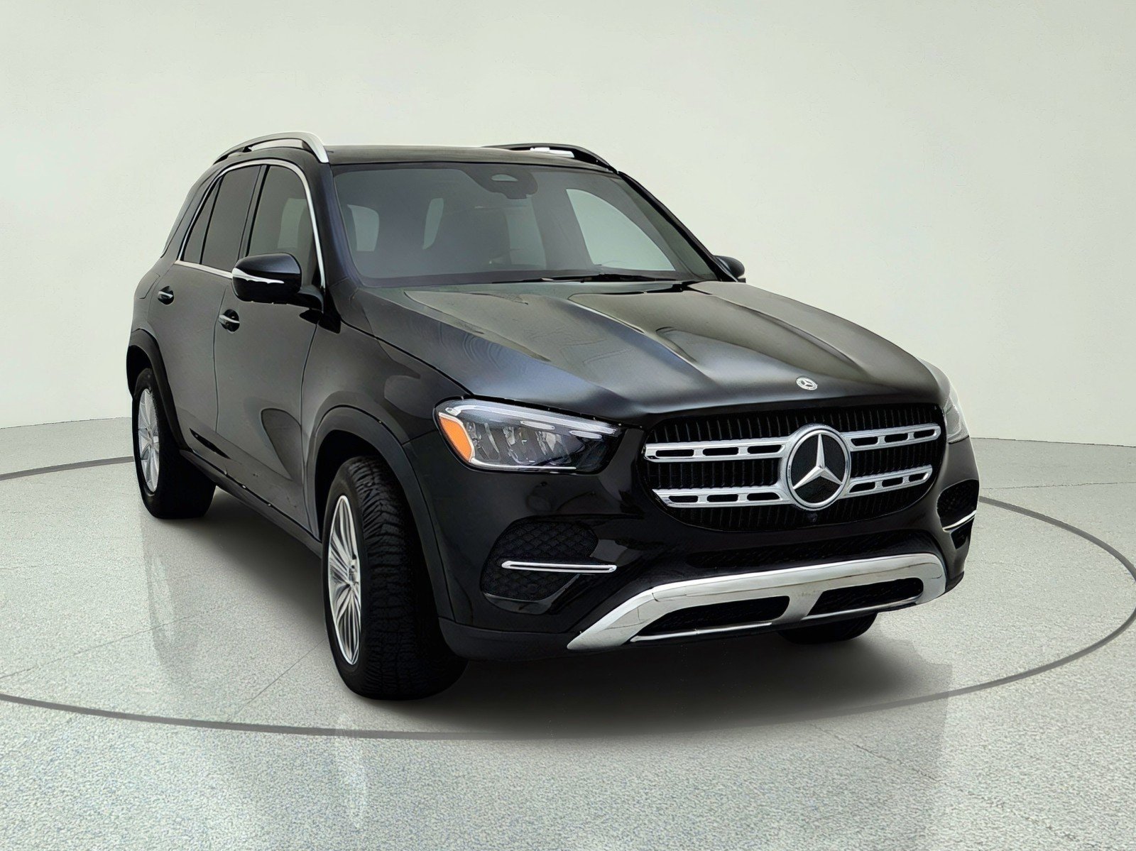 Certified Used 2026 Obsidian Black Metallic Mercedes-Benz GLE 350 image 4
